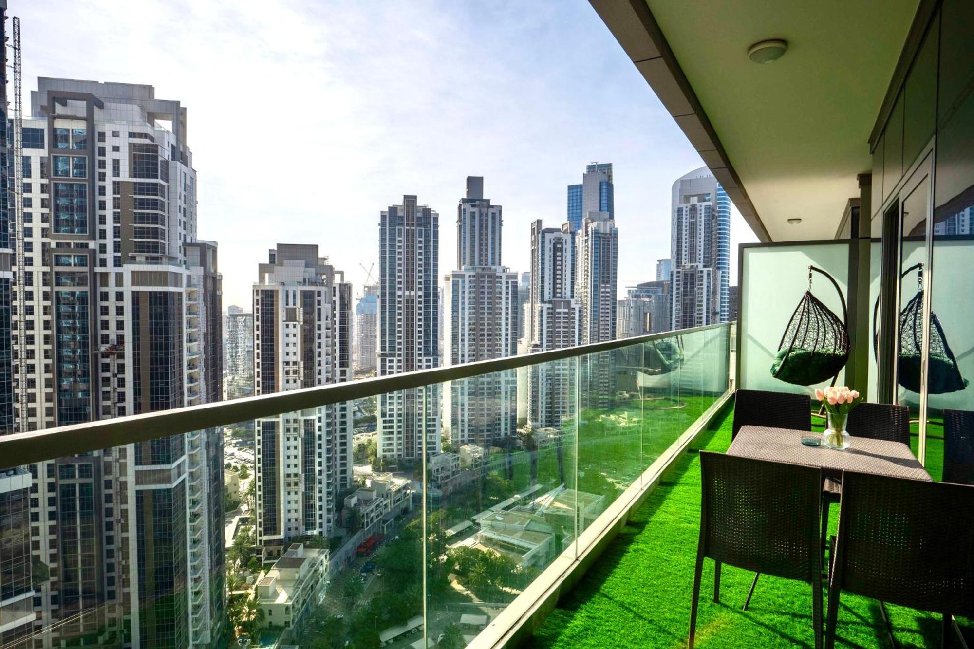 Burj Khalifa Views 2Br With Infinity Pool Downtown Leilighet Dubai Eksteriør bilde