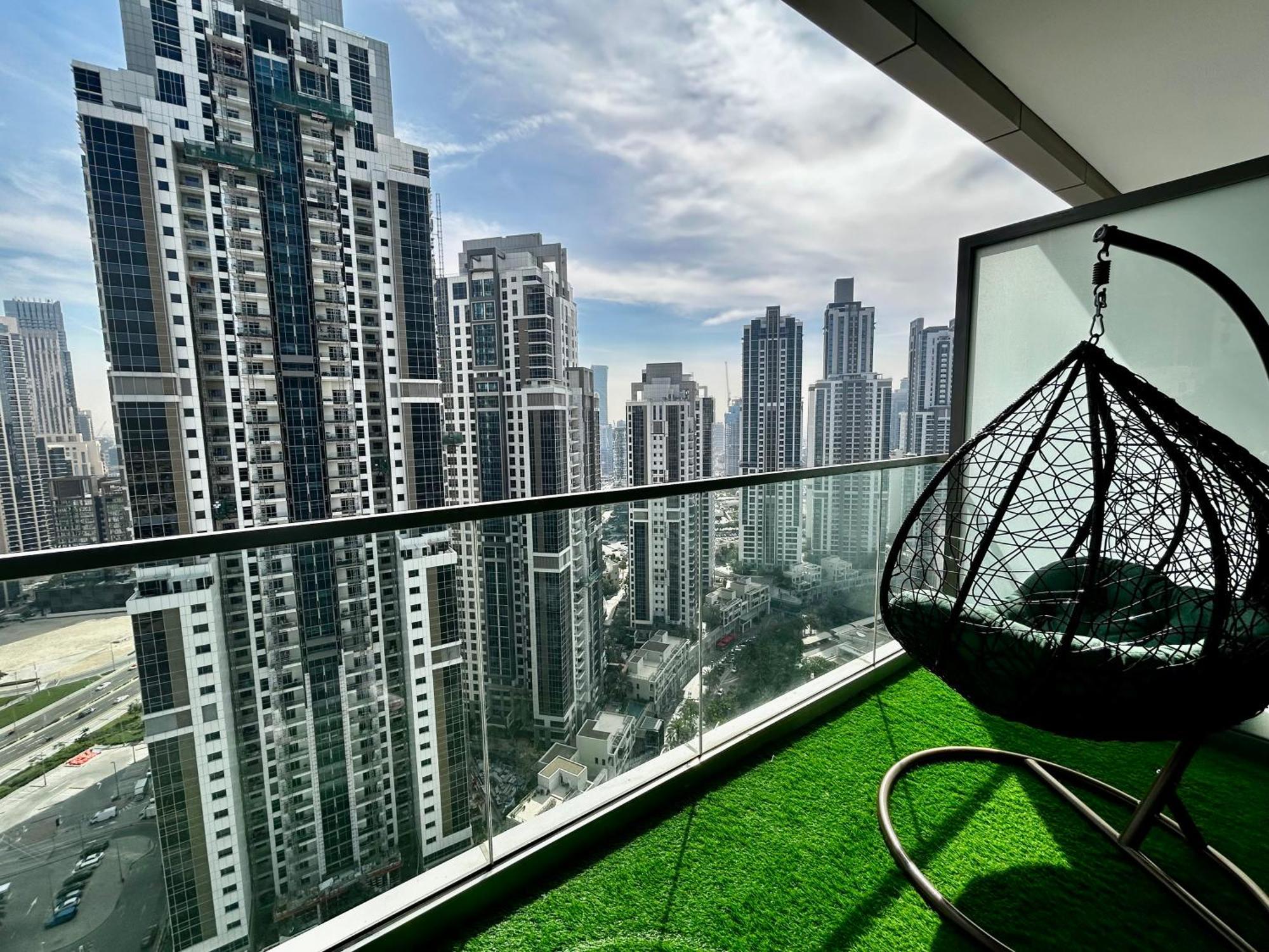 Burj Khalifa Views 2Br With Infinity Pool Downtown Leilighet Dubai Eksteriør bilde